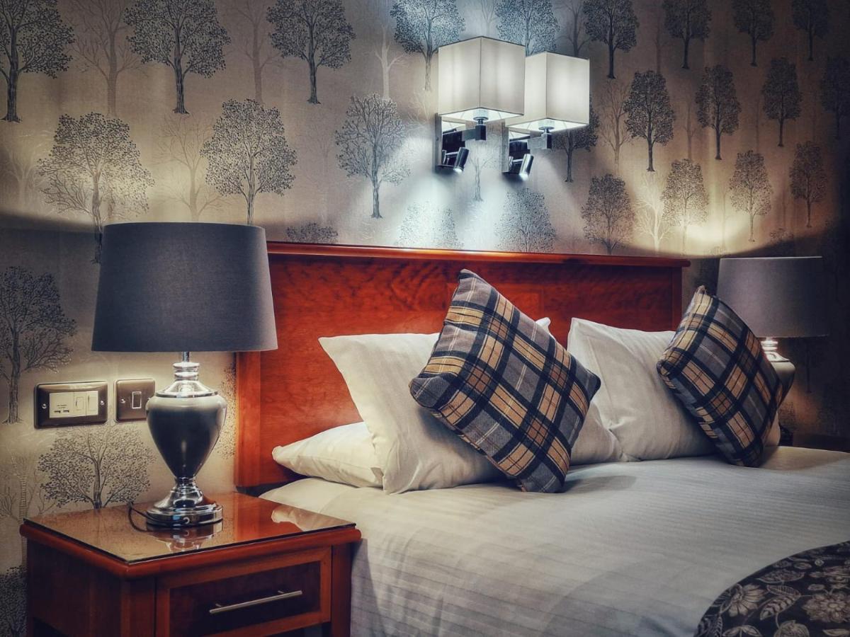 Swindon Blunsdon House Hotel, BW Premier Collection エクステリア 写真