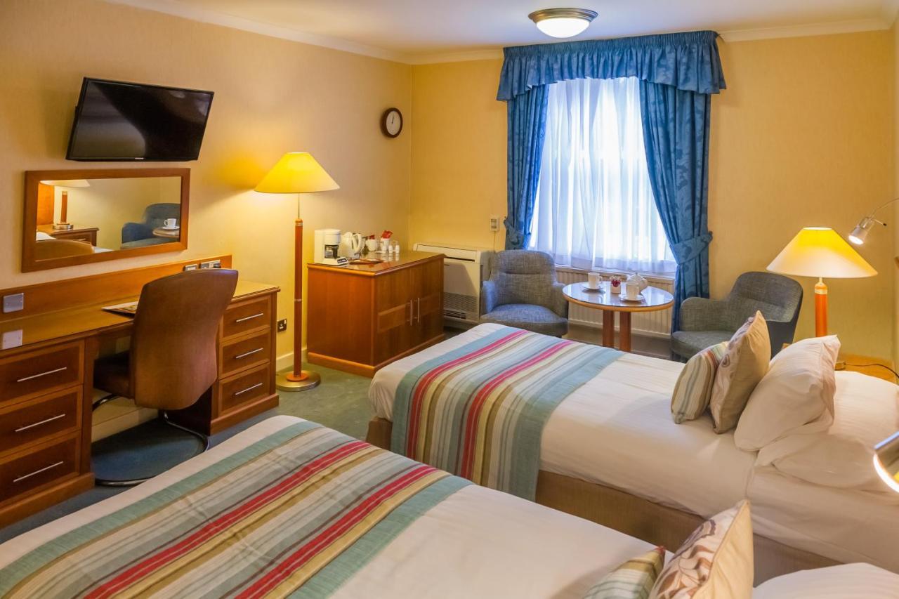 Swindon Blunsdon House Hotel, BW Premier Collection エクステリア 写真